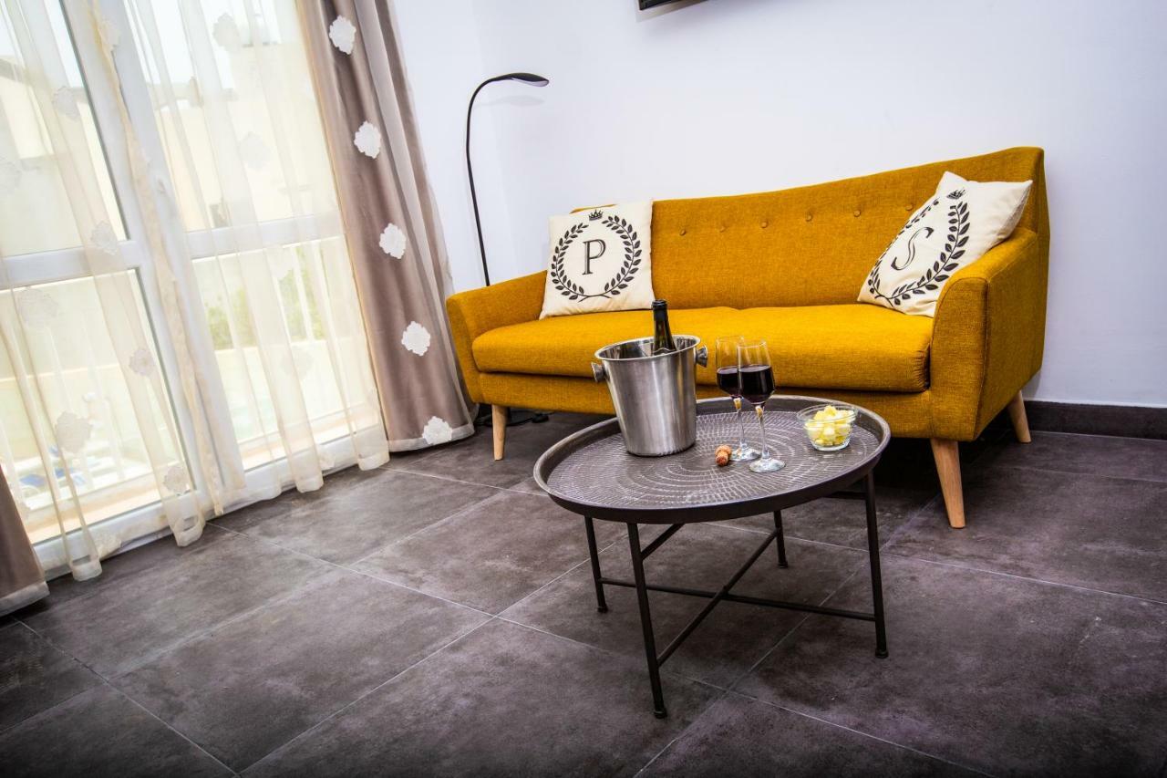 Pjazza Suites Boutique Hotel By Cx Collection Siggiewi Екстер'єр фото